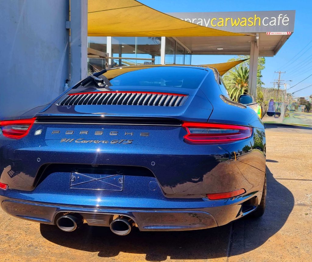 Wax & Polish Ecospray Car Wash Cafe